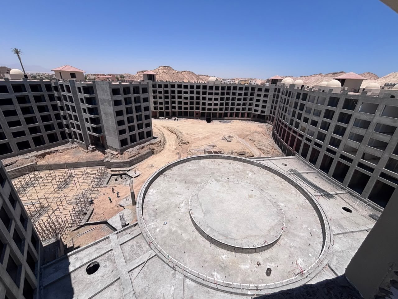 Общий вид стройплощадки Atlantis Hurghada с высоты